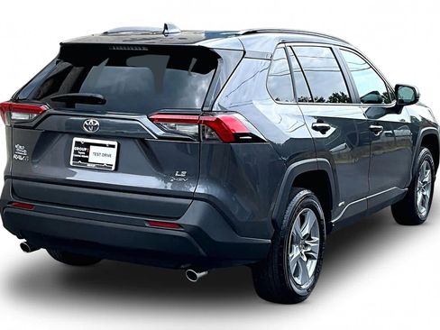 Certified 2025 Toyota RAV4 LE AWD/4WD image 13