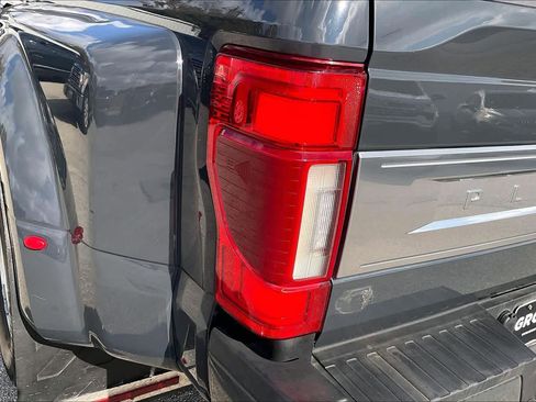 Used 2021 Ford F350 Platinum image 26