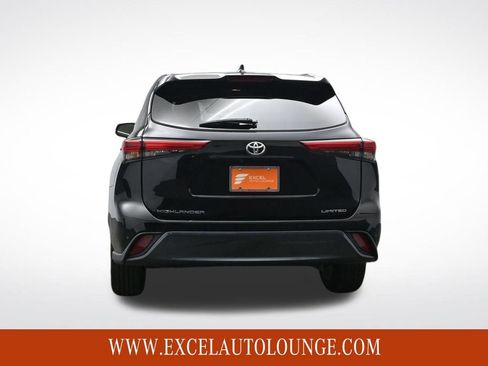 Used 2022 Toyota Highlander Limited image 5
