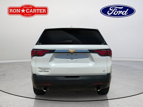 Used 2023 Chevrolet Traverse LT FWD image 5