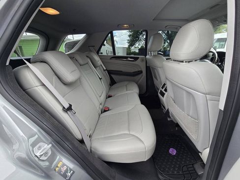 Used 2015 Mercedes-Benz ML 250 BlueTEC 4MATIC image 16