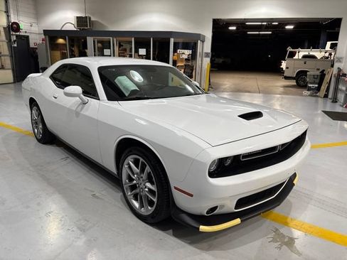 Used 2022 Dodge Challenger GT AWD/4WD image 3