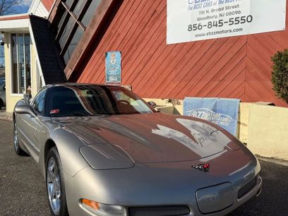 Used 2001 Chevrolet Corvette Coupe w/ Preferred Equipment Group1