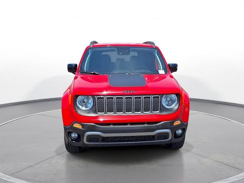 Used 2023 Jeep Renegade Latitude AWD/4WD image 3