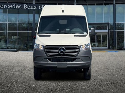 New 2026 Mercedes-Benz Sprinter 2500 image 9