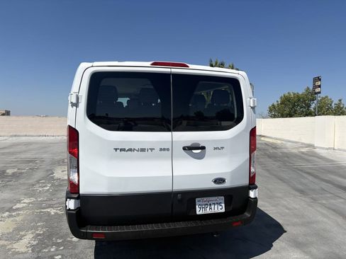 Used 2023 Ford Transit 350 XLT RWD image 8