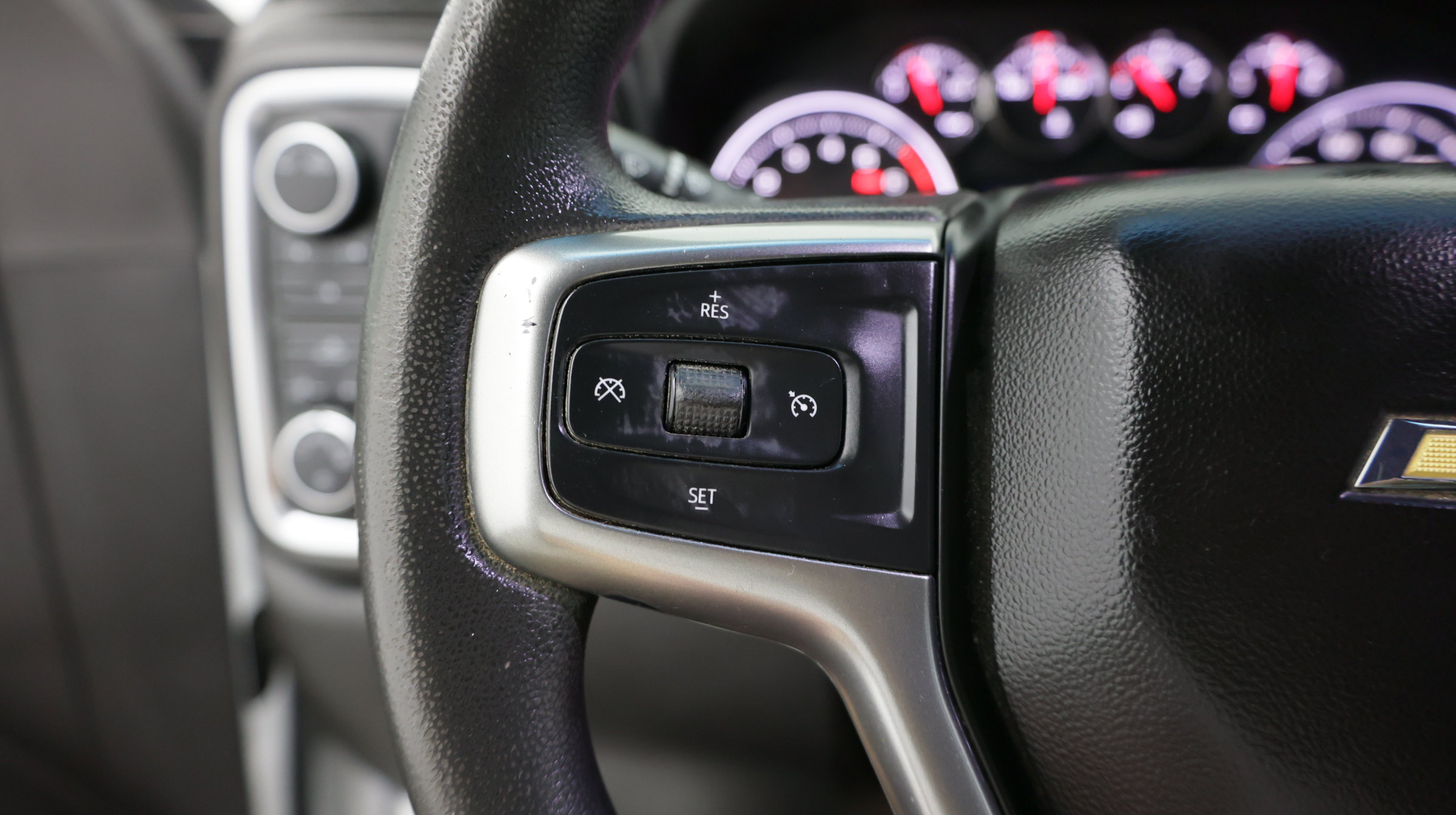 Used 2022 Chevrolet Silverado 2500 LT AWD/4WD image 22