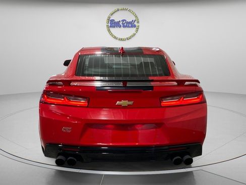 Used 2016 Chevrolet Camaro SS RWD image 4