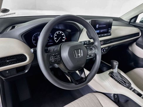 Certified 2024 Honda HR-V LX image 8