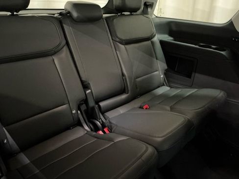 New 2026 Ford Expedition Active AWD/4WD image 18