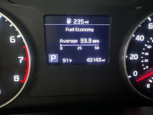 Certified 2023 Kia Seltos S w/ Navigation Package AWD/4WD image 63