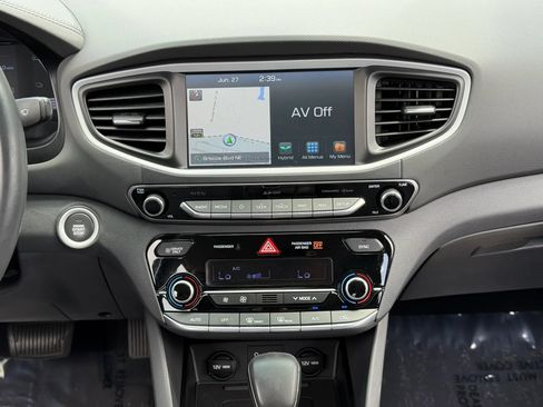 Used 2019 Hyundai Ioniq Limited w/ Ultimate Package 02 FWD image 21