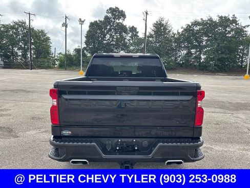Used 2023 Chevrolet Silverado 1500 RST w/ Z71 Off-Road Package AWD/4WD image 6