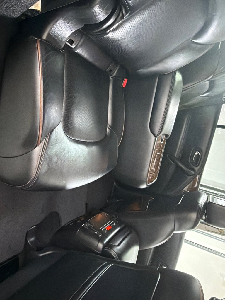 Used 2019 Nissan Armada Platinum w/ Captain's Chairs Package RWD image 23