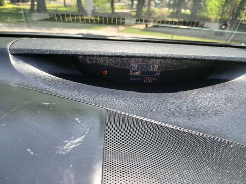 Used 2014 Toyota Venza LE AWD/4WD image 21