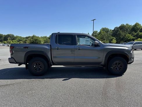 New 2026 Nissan Frontier PRO-4X AWD/4WD image 10