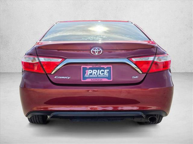 Used 2016 Toyota Camry SE FWD image 3