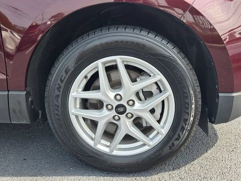 Used 2024 Ford Edge SEL AWD/4WD image 10
