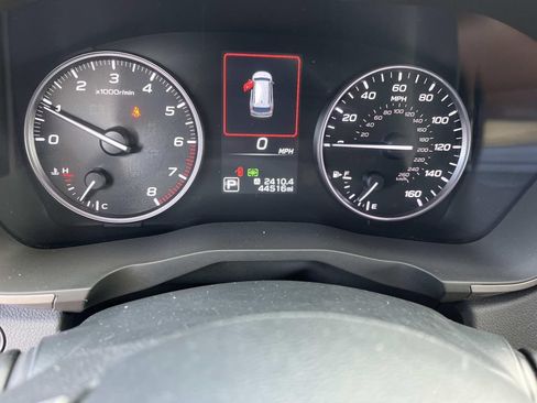 Used 2024 Subaru Ascent Touring AWD/4WD image 37