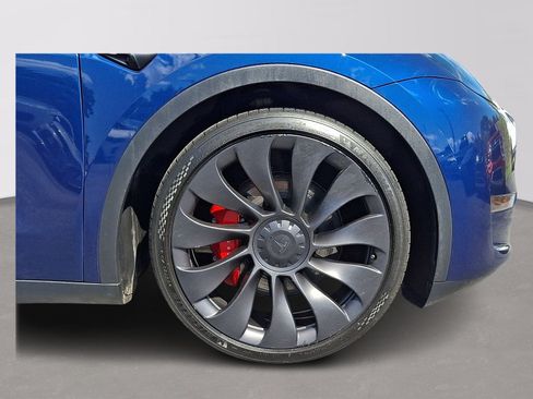 Used 2023 Tesla Model Y Performance AWD/4WD image 8