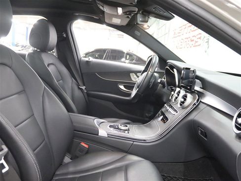 Used 2019 Mercedes-Benz C 300 4MATIC Sedan image 14
