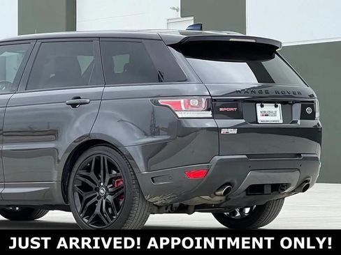 Used 2017 Land Rover Range Rover Sport HSE Dynamic image 3