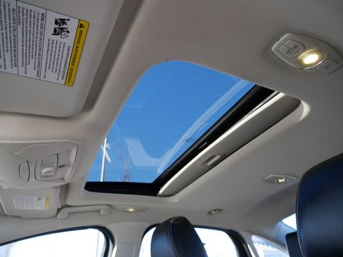 Used 2013 Ford Focus Titanium image 34