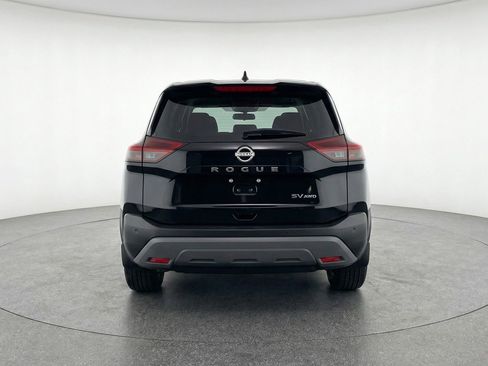 Used 2023 Nissan Rogue S image 7