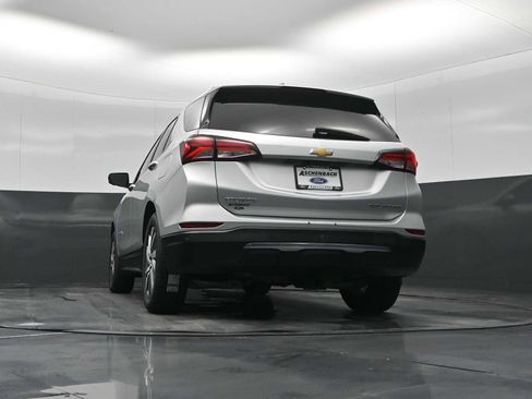 Used 2022 Chevrolet Equinox Premier image 32