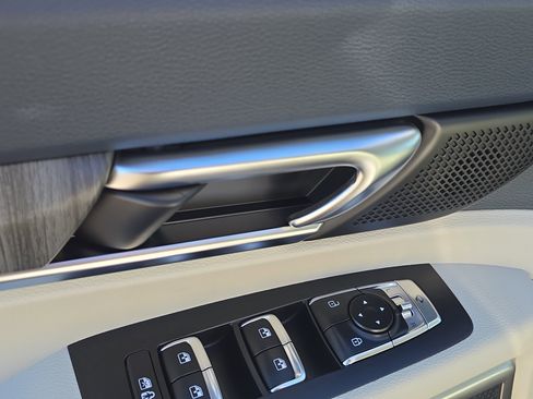 New 2025 Kia Telluride EX w/ EX Captain's Chair Package image 22