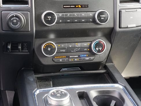 Used 2020 Ford Expedition Max XL AWD/4WD image 23