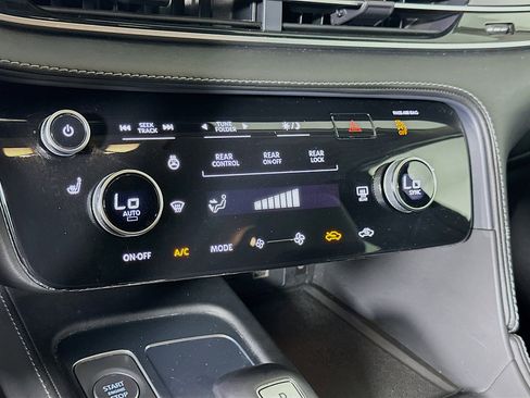 Used 2023 INFINITI QX60 Pure AWD/4WD image 23