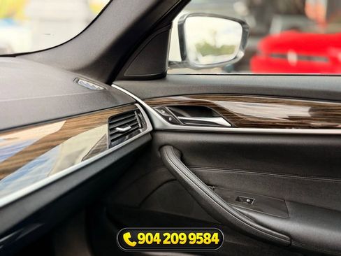 Used 2018 BMW 530e RWD image 20