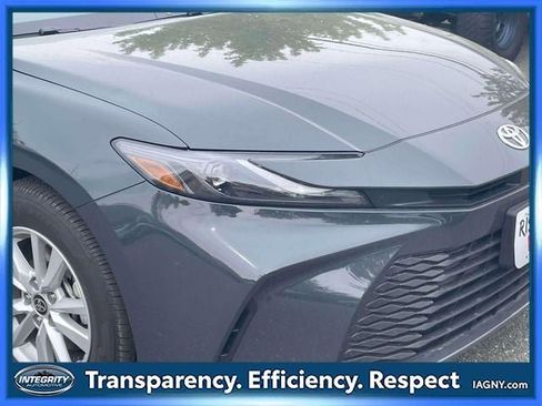 Used 2026 Toyota Camry LE FWD image 10