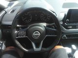 Used 2024 Nissan Altima 2.5 SR image 3