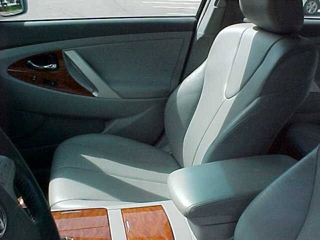 Used 2011 Toyota Camry XLE w/ SE/XLE Extra-Value Pkg FWD image 51