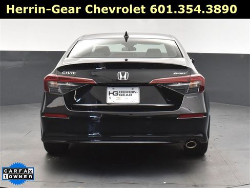 Used 2025 Honda Civic Sport image 6