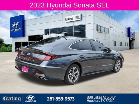 Used 2023 Hyundai Sonata SEL FWD image 2