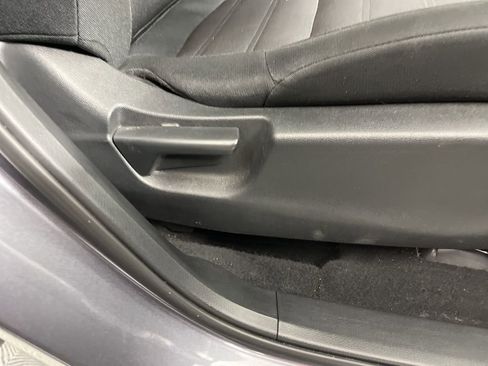 Used 2021 Honda CR-V EX image 8