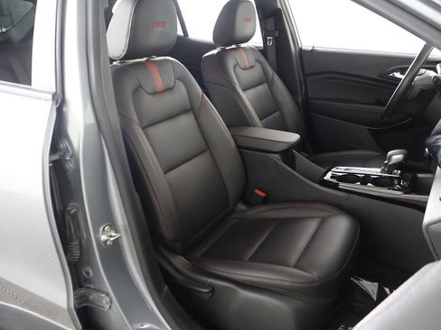 Used 2024 Chevrolet Trax RS w/ Driver Confidence Package image 30