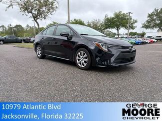 Used 2023 Toyota Corolla LE video 1