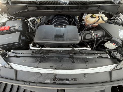 Used 2021 GMC Yukon AT4 w/ Technology Package image 37