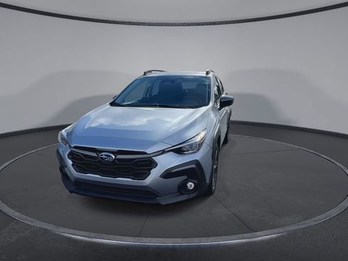 Certified 2025 Subaru Crosstrek 2.5i Limited w/ Crosstrek Mirror Package image 4