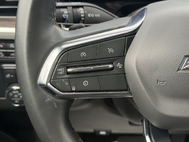Used 2025 Chevrolet Tahoe Z71 AWD/4WD image 29