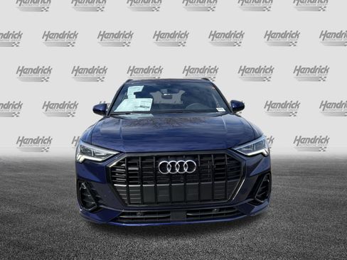New 2025 Audi Q3 2.0T Premium image 3