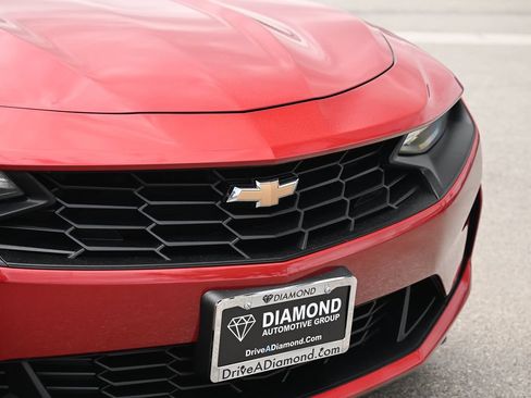 Used 2021 Chevrolet Camaro LT RWD image 10