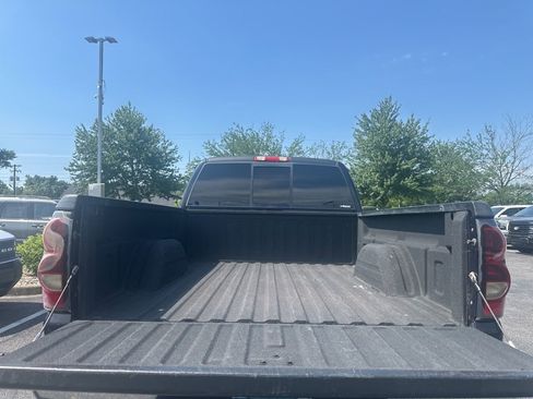 Used 2005 Chevrolet Silverado 2500 LS AWD/4WD image 5