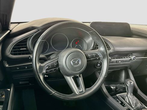 Used 2024 MAZDA MAZDA3 s FWD image 18