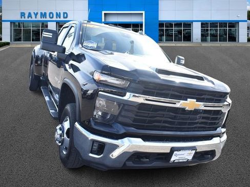 Certified 2024 Chevrolet Silverado 3500 LT w/ All Star Edition image 10