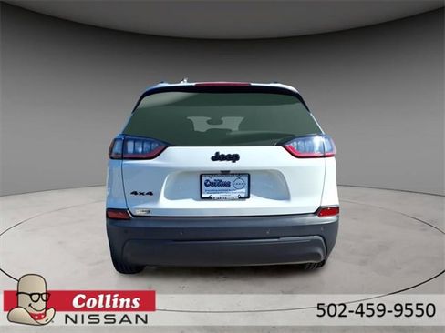 Used 2023 Jeep Cherokee Altitude Lux image 8